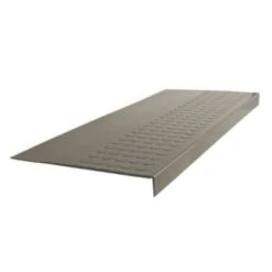 Roppe 12 X 4.5 Ft Lnr Dst Raised Circular Rubber Sq. Nose Stair Tread