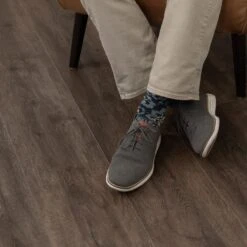 CALI Long-Board Vinyl Pro 6-Piece 9-in X 70.87-in Offshore Oak Luxury Vinyl Plank Flooring -FloorZone Savings 810124039592 12535107 1800x1800